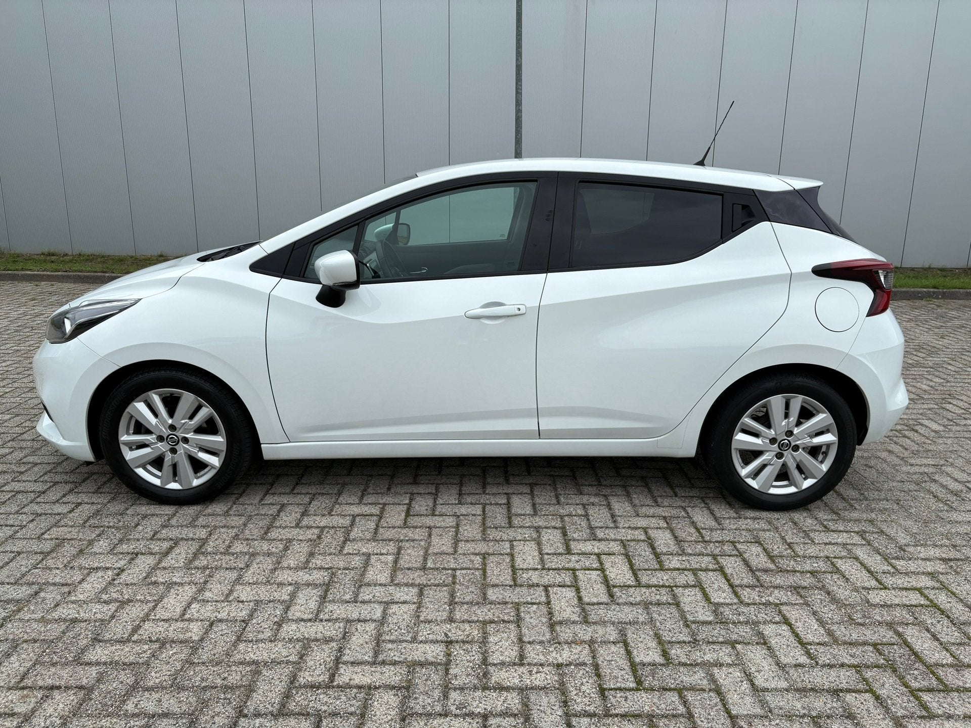 Nissan Micra 1.0 IG-T N-Connecta , Airco , Cruise Control, P, Voorwielaandrijving, 101 pk, Euro 6, LED verlichting