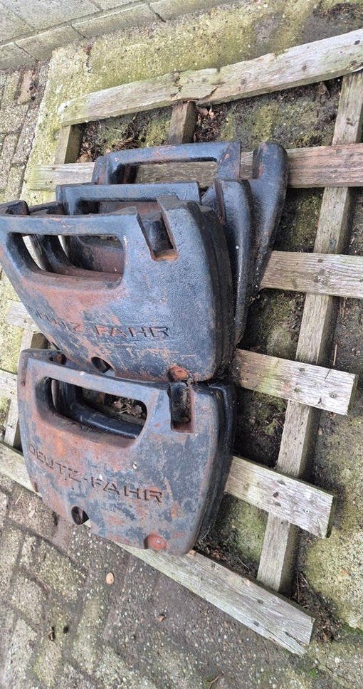 Te koop Deutz Frontgewichten, Ophalen