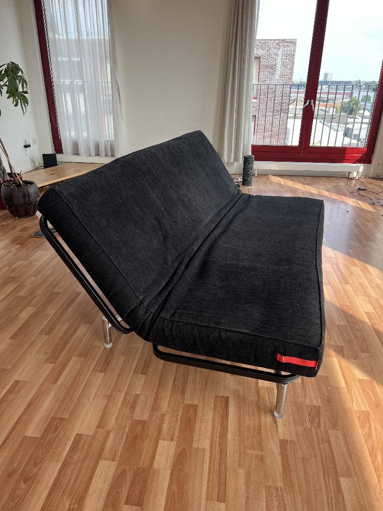 Innovation Living Slaapbank, Ophalen, Gebruikt, Zwart, Twijfelaar