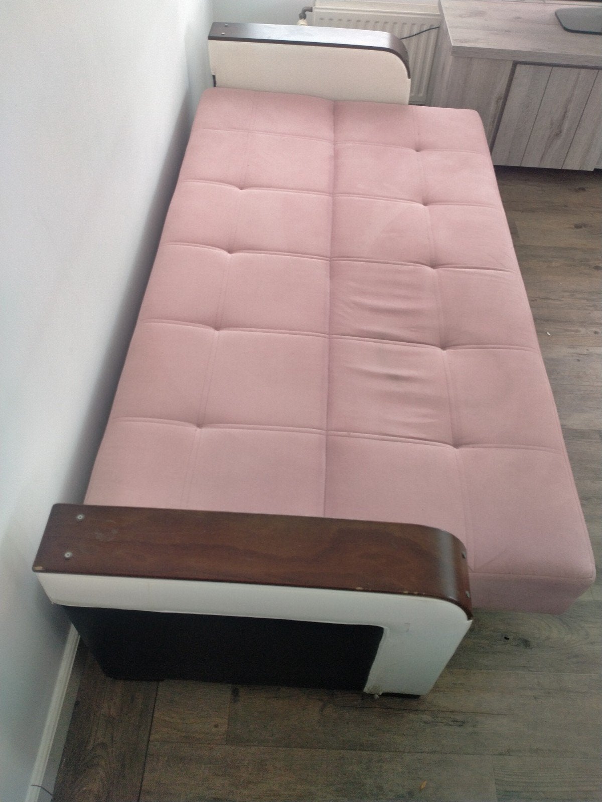 variety of high quality furniture for sale, Modern, Klassiek, Comfortabel, Gebruikt, Hout, Ophalen of Verzenden