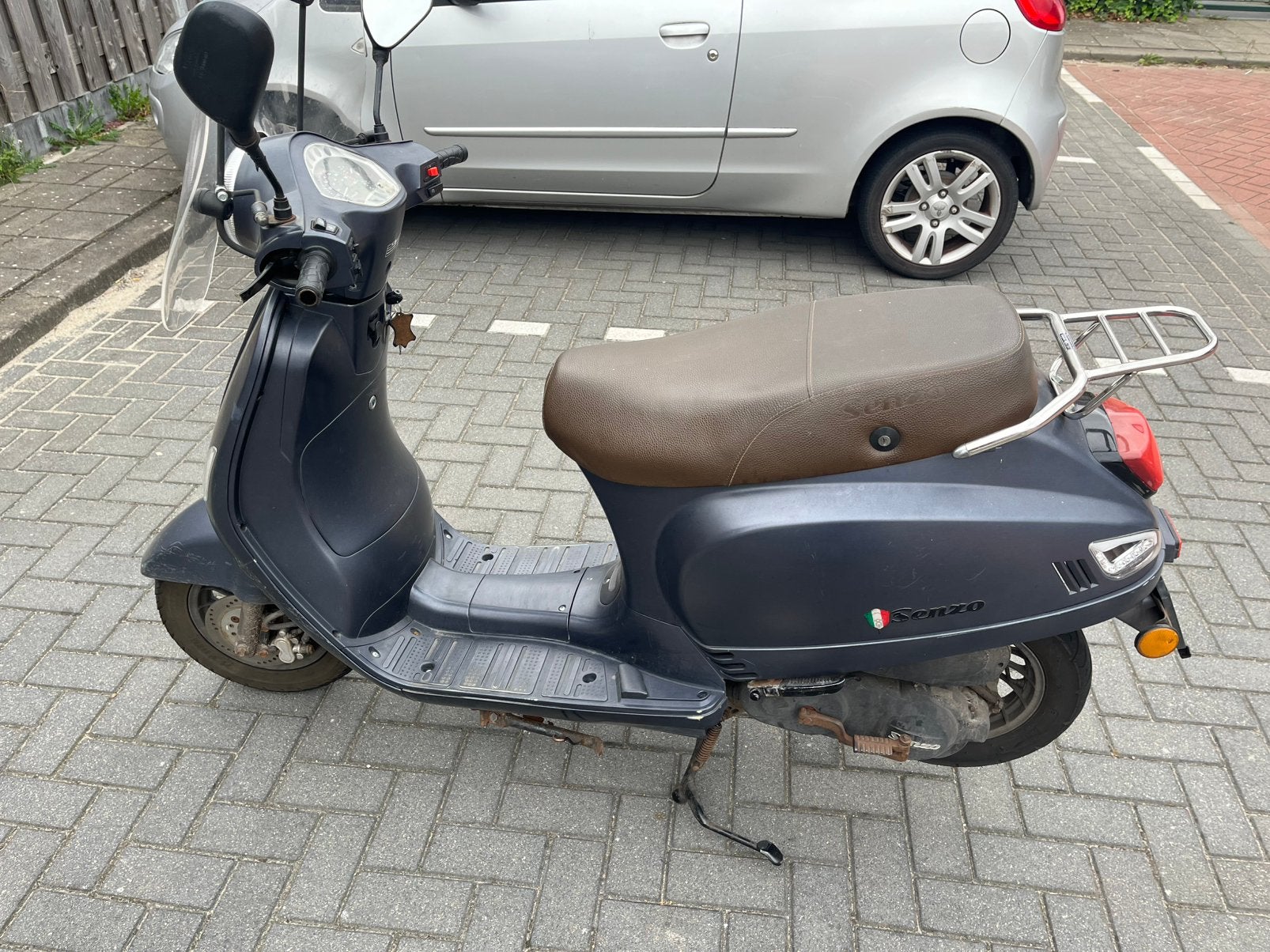Senzo Riva Lux - rijdt niet!, Ophalen, Zo goed als nieuw, Benzine, Overige merken