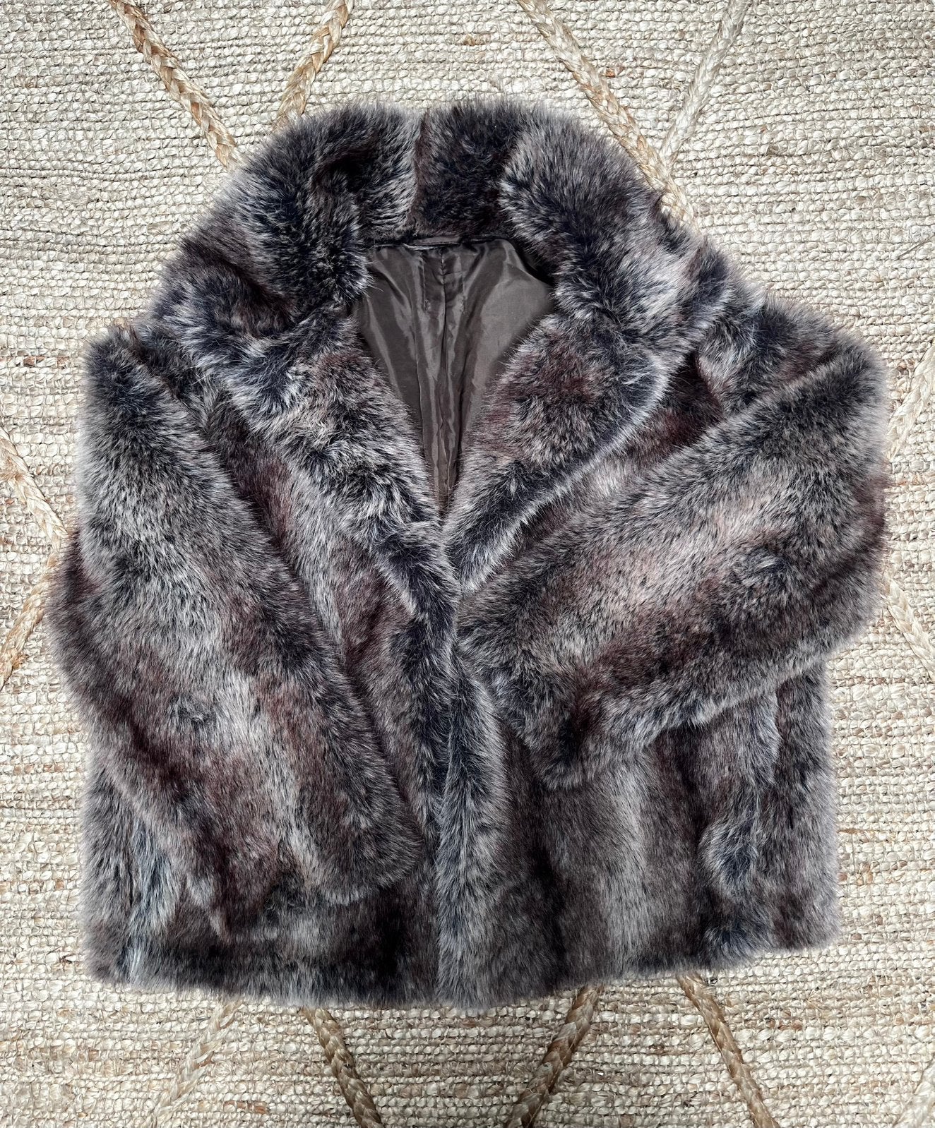 Bontjas bontjas XS faux fur, Kleding | Dames, Jassen | Winter, Ophalen of Verzenden, Nieuw, Maat 34 (XS) of kleiner, Bruin