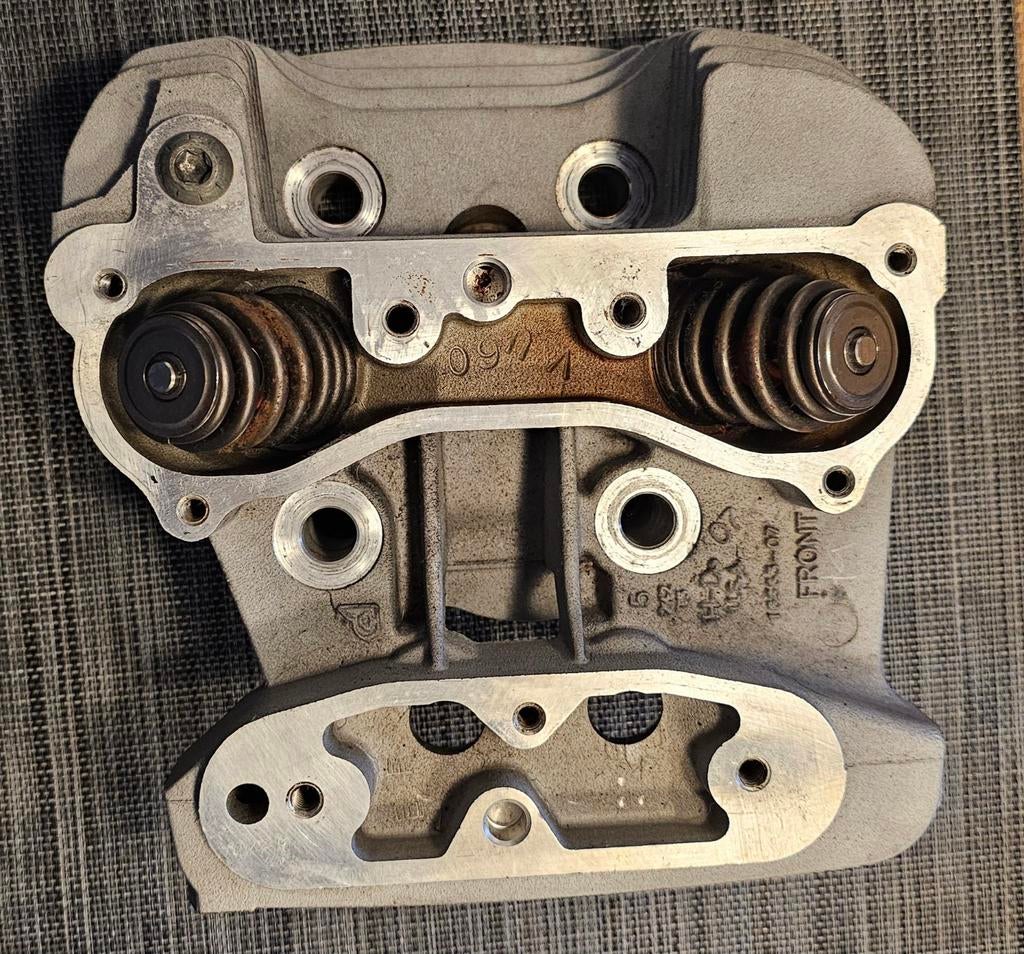 Harley Davidson XL 883 C cilinderkop voor, Ophalen of Verzenden, Gebruikt