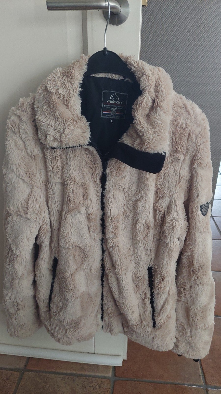 Falcon dames jas, Ophalen, Zo goed als nieuw, Beige
