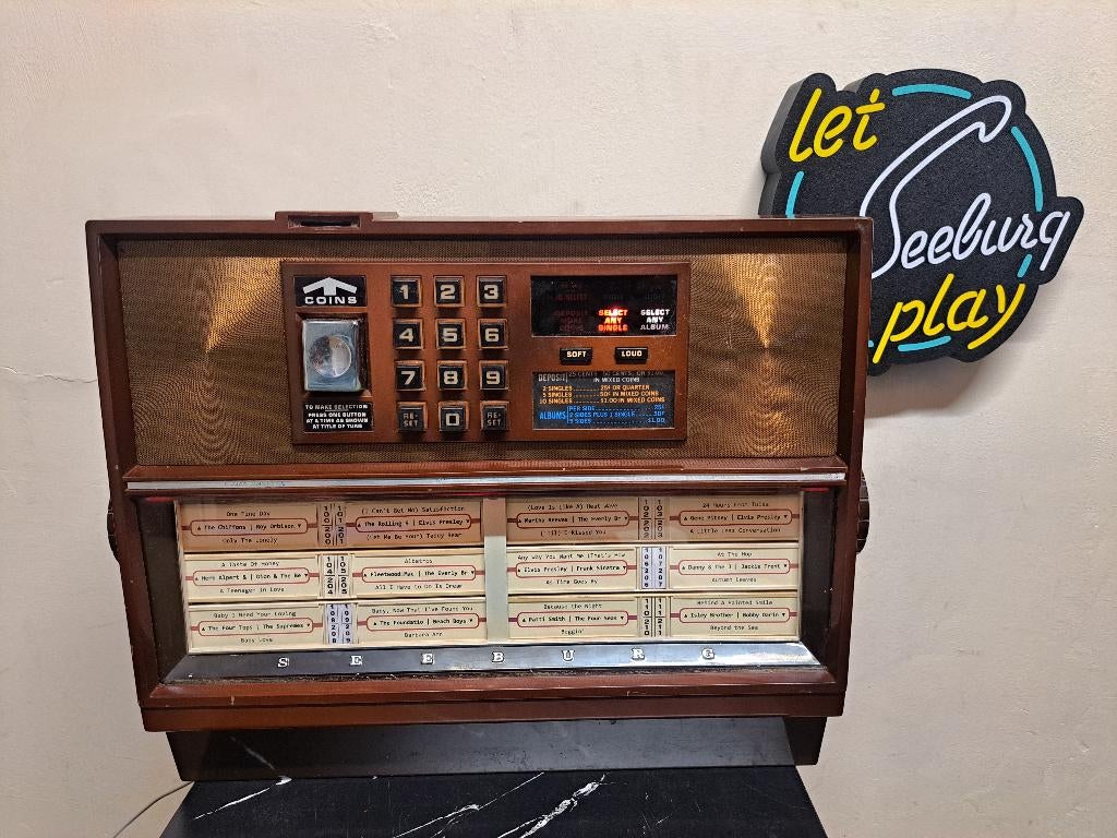 Seeburg DEC wallbox met ingebouwde speler, Verzamelen, Automaten | Jukeboxen, Ophalen, Gebruikt, 1950 tot 1960, Seeburg