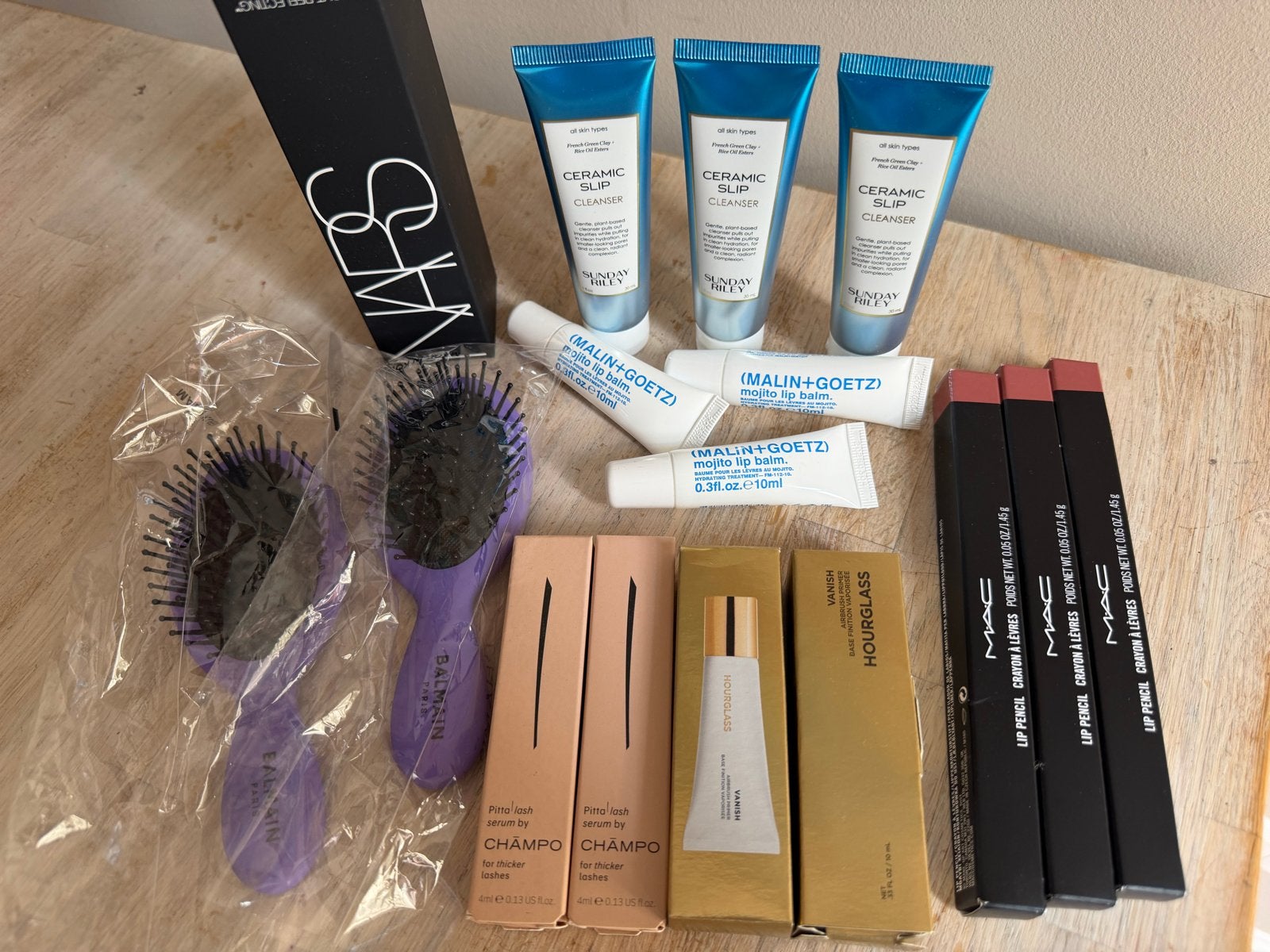 Pakket Diverse make-up en verzorgingsproducten - Nieuw, Overige kleuren, Nieuw, Make-up, Verzenden