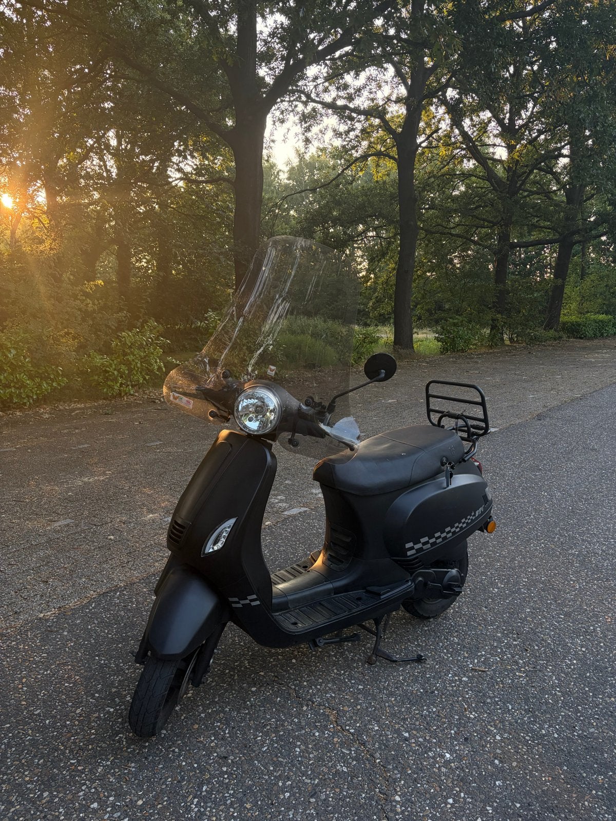 BTC Scooter uit 2020 - Nieuwe bougies, accu en kickstart, Ophalen, Gebruikt, Benzine