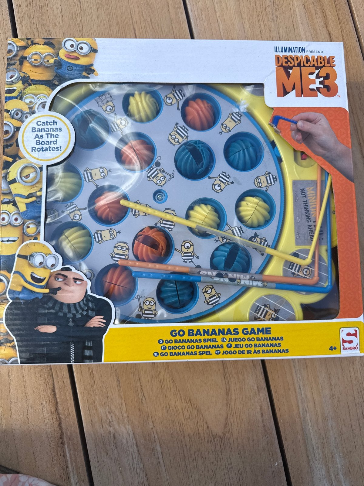 Minions Despicable Me 3 Go Bananas Spel - Vang Bananen!, Ophalen of Verzenden, Nieuw, Jongen of Meisje