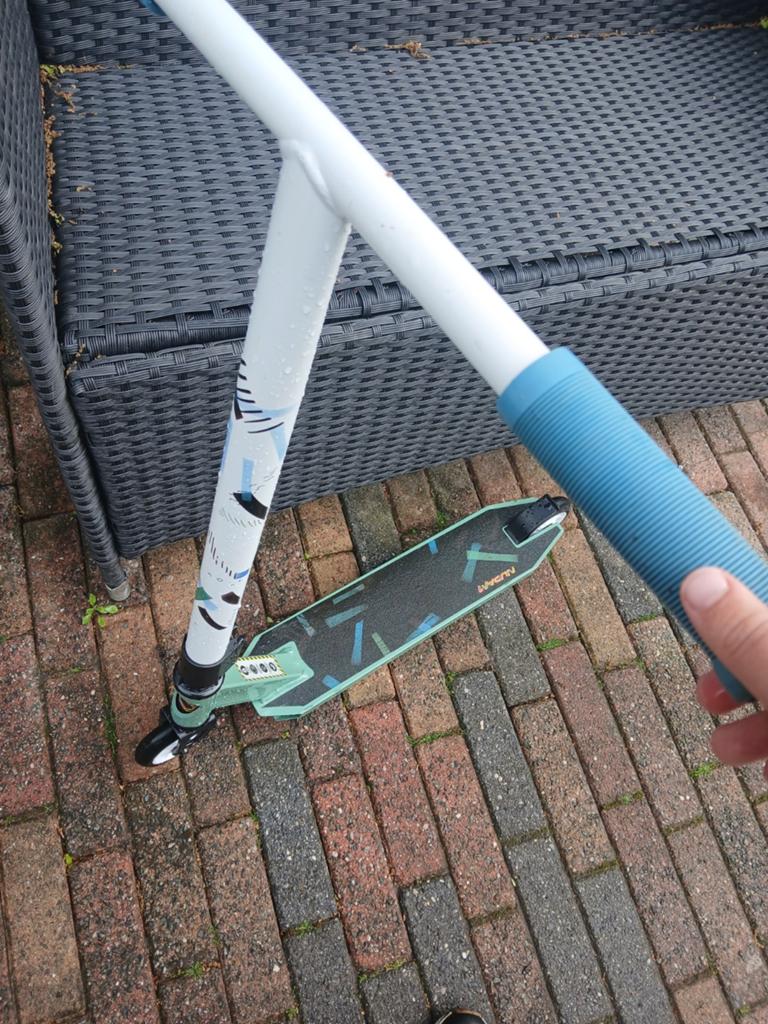 Nijdam stunt step 2 keer gebruikt lichte gebruik sporen, Ophalen of Verzenden