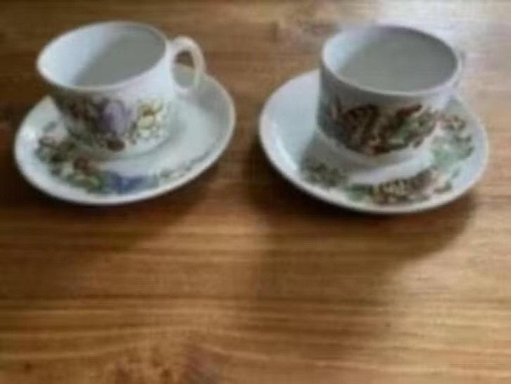 2 paar kop en schotel Marjolein bastin ( wedgwood), Ophalen of Verzenden, Zo goed als nieuw, Porselein, Kop(pen) en/of Schotel(s)