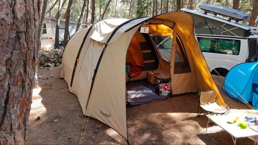 Oppompbare familietent 5p Eureka Santa Cruz Aeris, Caravans en Kamperen, Tenten, tot en met 5, Zo goed als nieuw, Ophalen