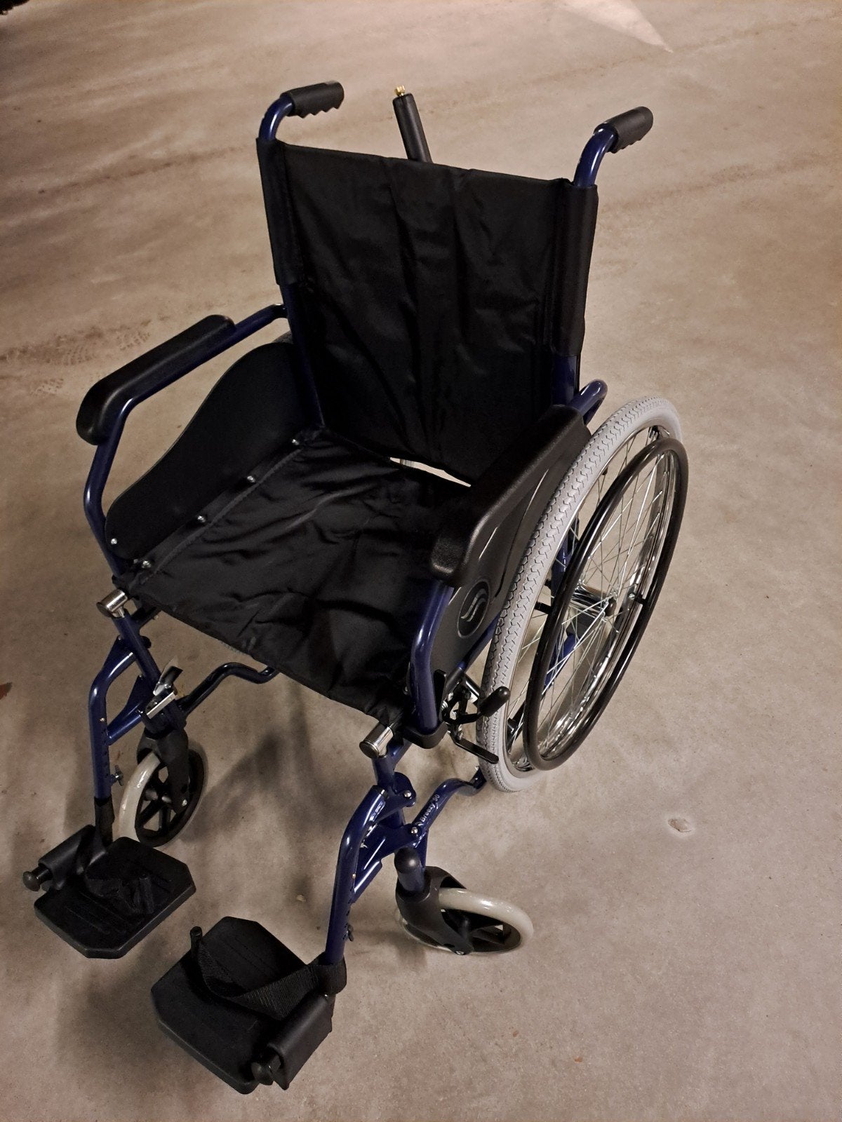 Handrolstoel nog nieuw, Diversen, Rolstoelen, Ophalen, Nieuw, Duwrolstoel