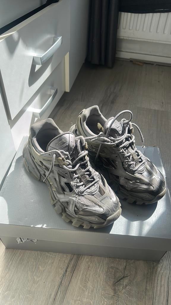 Balenciaga track2 met factuur, Ophalen of Verzenden, Zo goed als nieuw