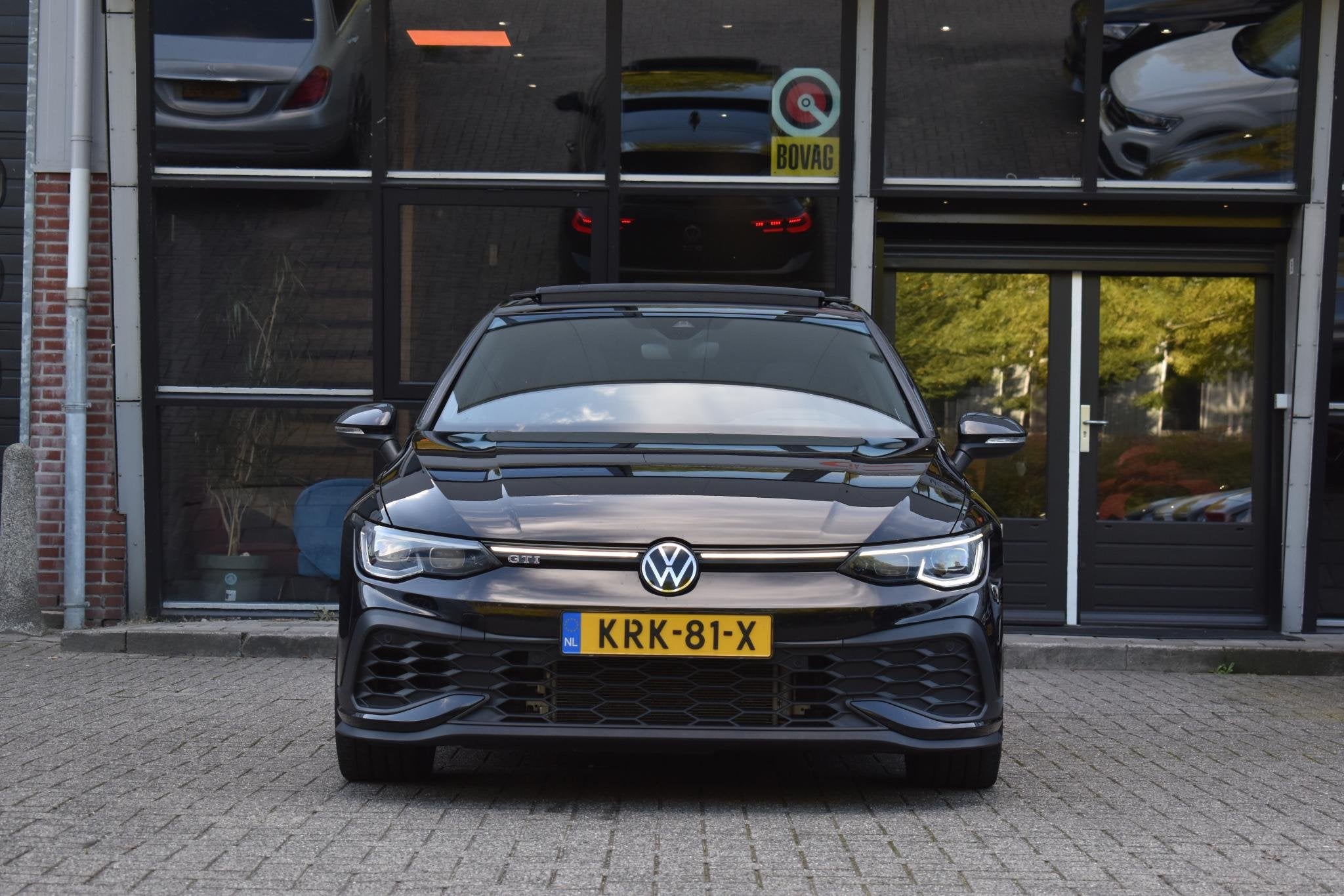 Volkswagen Golf 2.0 TSI GTI Pano HUD HK Camera Lane ACC, Auto's, Dealer onderhouden, 15 km/l, 4 cilinders, Zwart