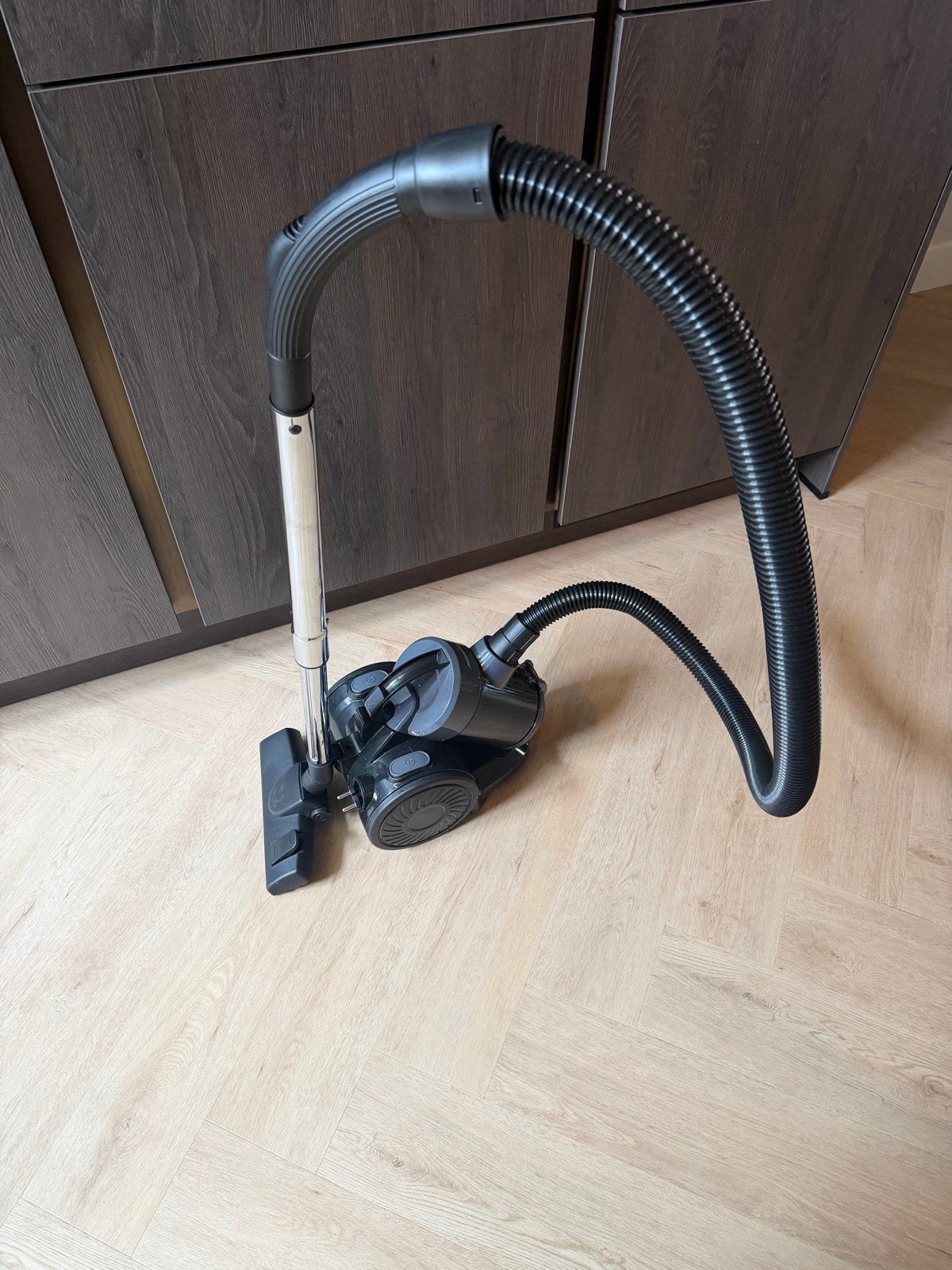 stofzuiger 800W - Zo goed als nieuw, Overige merken, Zo goed als nieuw, Sledestofzuiger, Minder dan 1200 watt