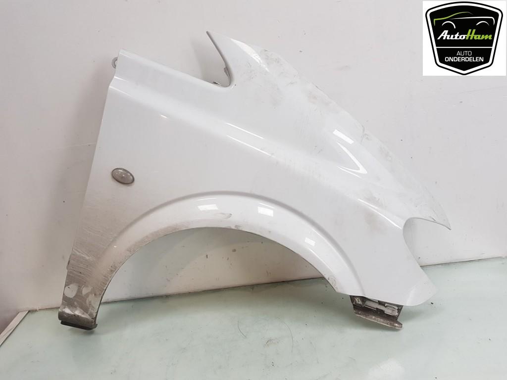 Spatbord Rechts Voor Mercedes-Benz Vito (639.6) A6396305207, Gebruikt, Mercedes-Benz AG, Mercedes-Benz, Mercedesstraße 120, Stuttgart 70372, , Duitsland