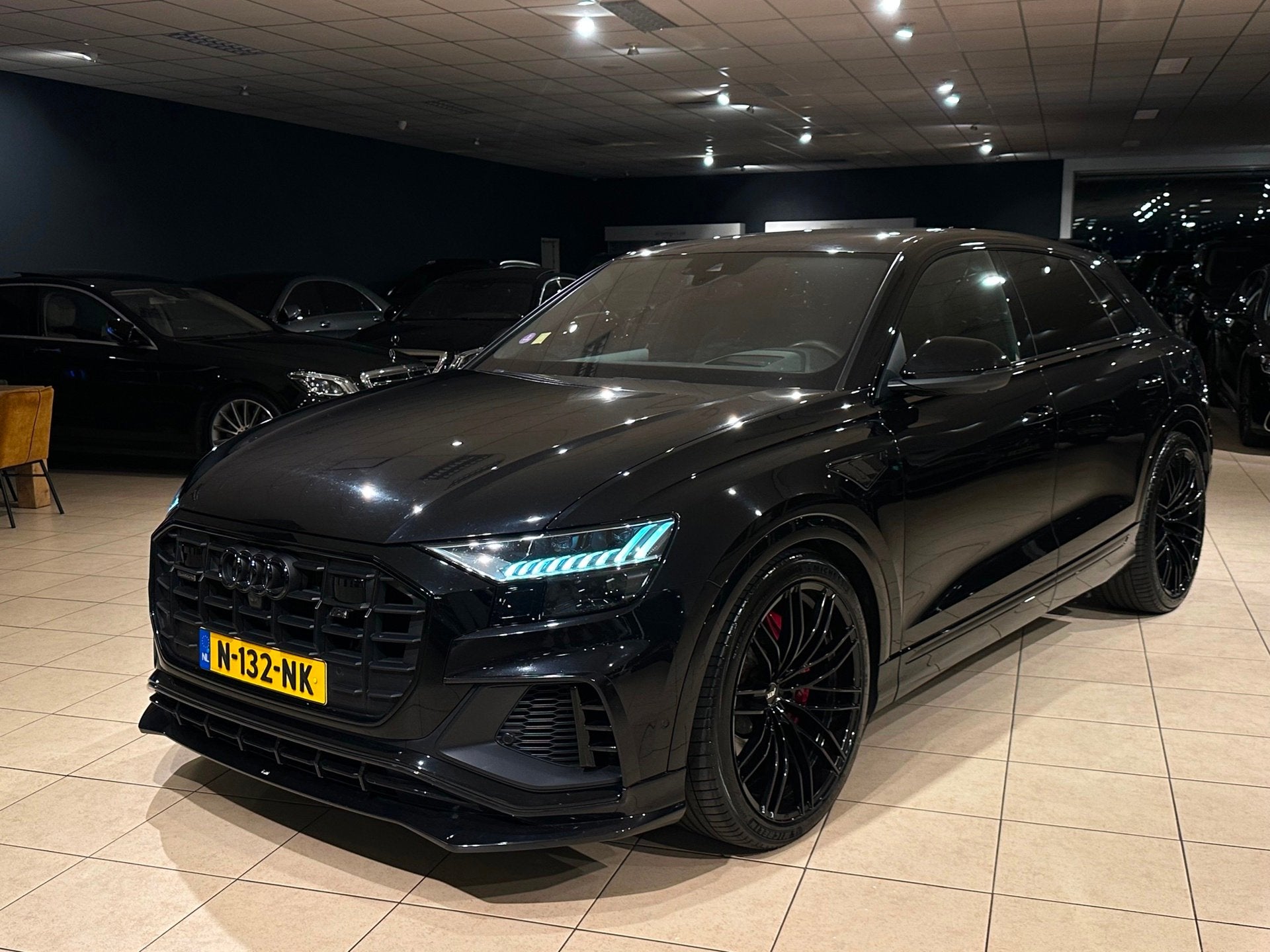 Audi Q8 60 TFSIe Quattro|ORIG-ABT!|23''|COMPETITION|TREKHAAK, Automaat, 14 kWh, Gebruikt, 2995 cc