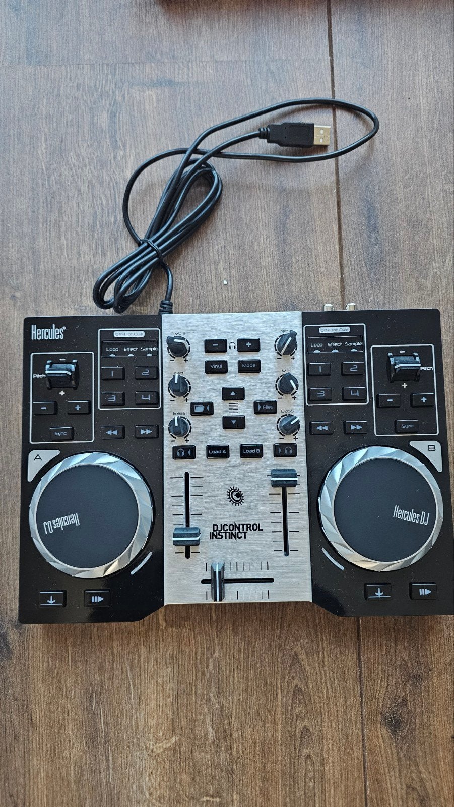 Hercules DJControl Instinct DJ Controller, Ophalen of Verzenden, Zo goed als nieuw, Dj-set
