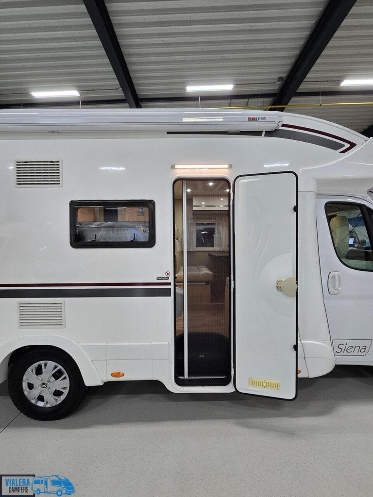 Rapido PLA Siena 385 * 5-PERS* topstaat* Lengtebedden, Caravans en Kamperen, 6 tot 7 meter, Bedrijf, Rapido, 6 tot 7 meter