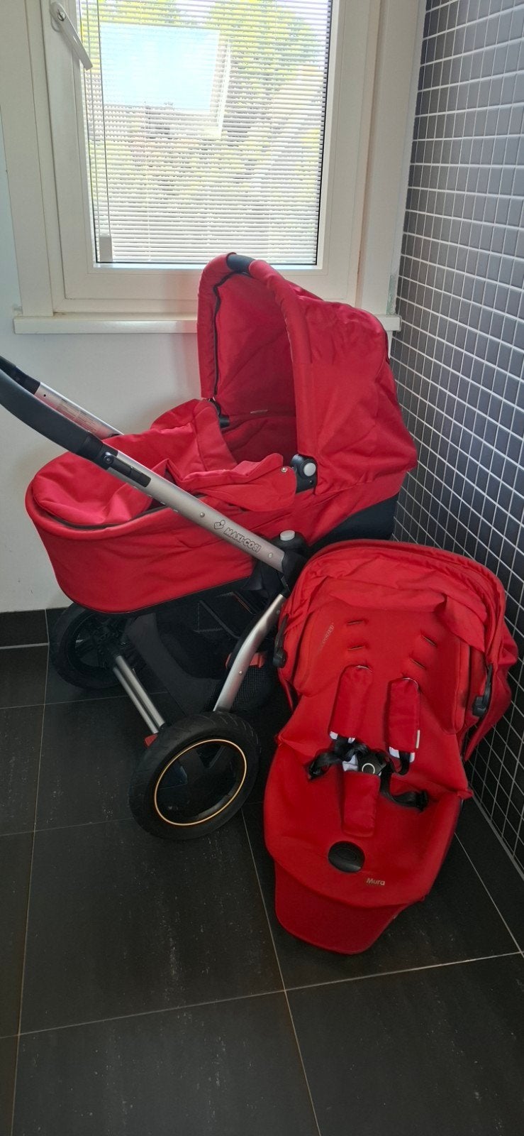 maxi-cosi Mura 4 kinderwagen met reiswieg, Kinderen en Baby's, Kinderwagens en Combinaties, Ophalen, Gebruikt, Combiwagen, Verstelbare duwstang