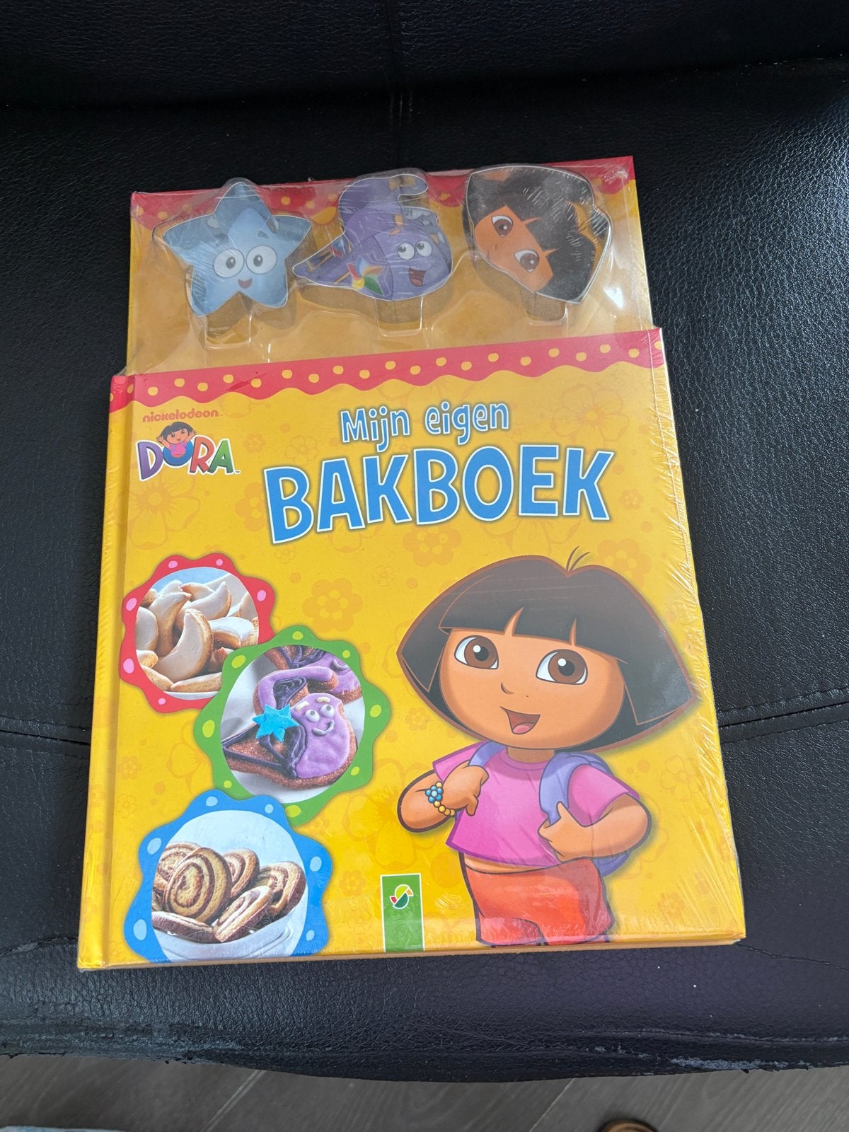 Mijn eigen bakboek van Dora met vormpjes - Nieuw!, Ophalen of Verzenden, Nieuw