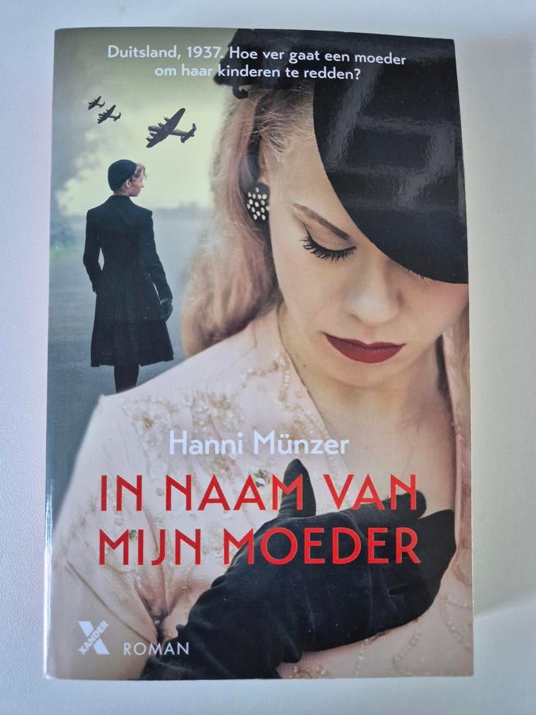 Hannie Münzer - In naam van mijn moeder, Ophalen of Verzenden, Zo goed als nieuw, Hannie Münzer