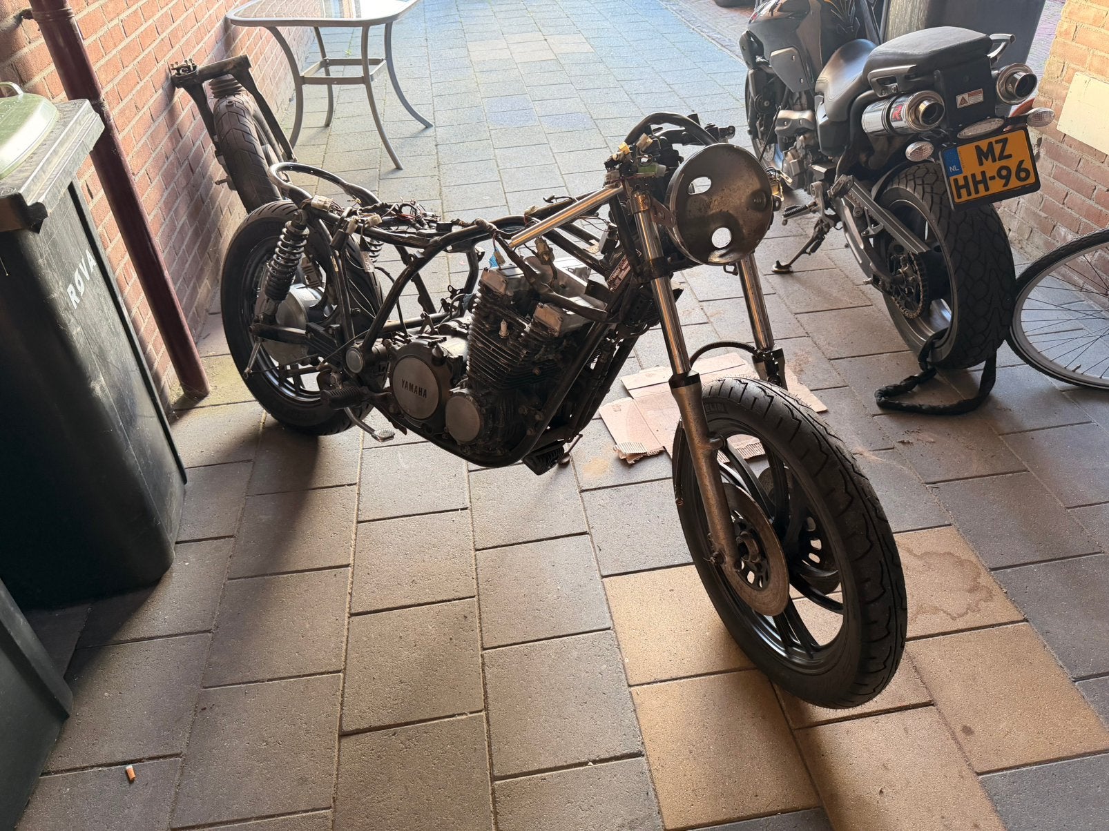 Yamah xj650 cafe racer onderdelen, Ophalen, Zo goed als nieuw