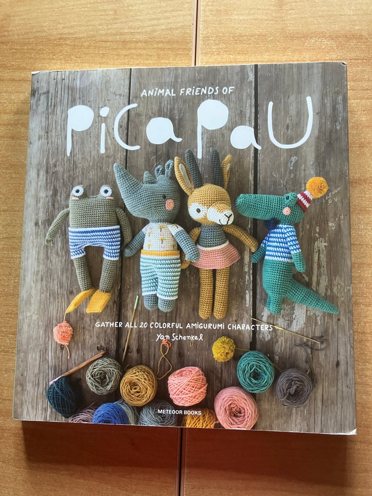 Engels Haakboek Picapau: Amigurumi Dieren Haken, Ophalen of Verzenden, Zo goed als nieuw, Haken, Patroon of Boek
