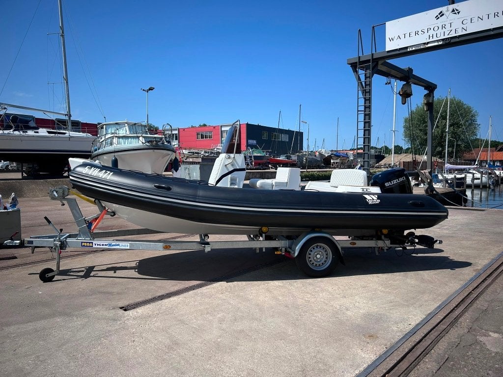 Tiger Marine Pro 550 – Suzuki 100 PK – Geremde Pega Trailer, Nieuw, Tiger Marine, Ophalen, Polyester/glasvezel