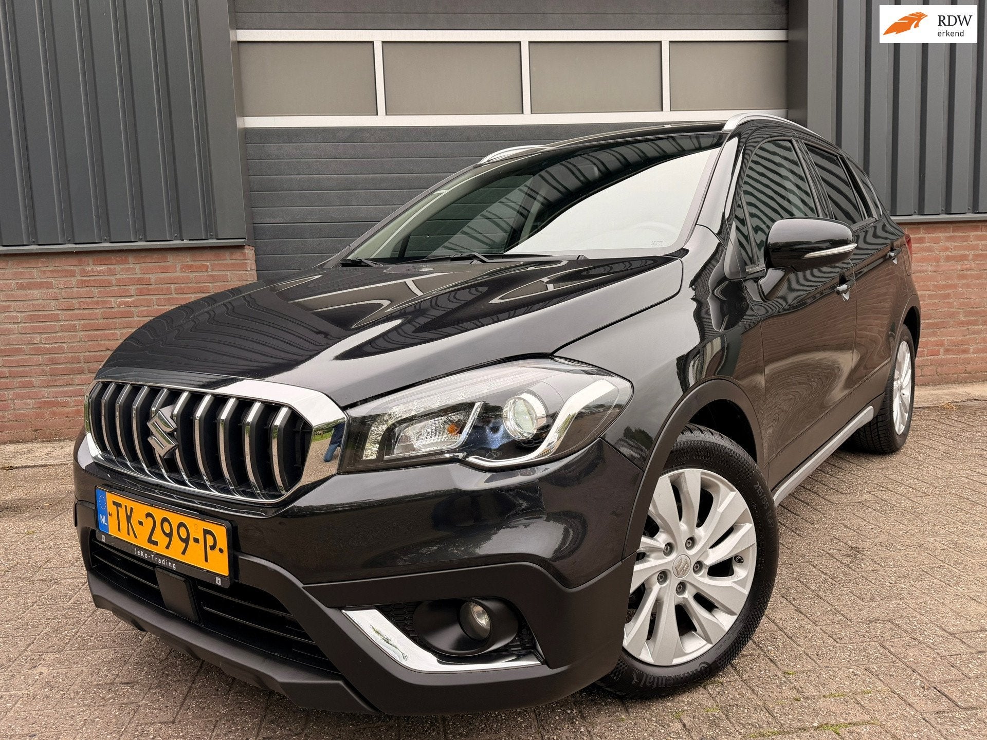 Suzuki S-Cross 1.4 140PK Boosterjet Exclusive Automaat 12mnd, Auto's, Dealer onderhouden, Stof, 4 cilinders, 400 kg