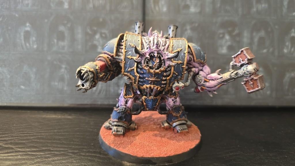 Chaos Space Marines: Helbrute, Hobby en Vrije tijd, Wargaming, Warhammer 40000, Figuurtje(s), Geverfd, Met verf, Ophalen of Verzenden
