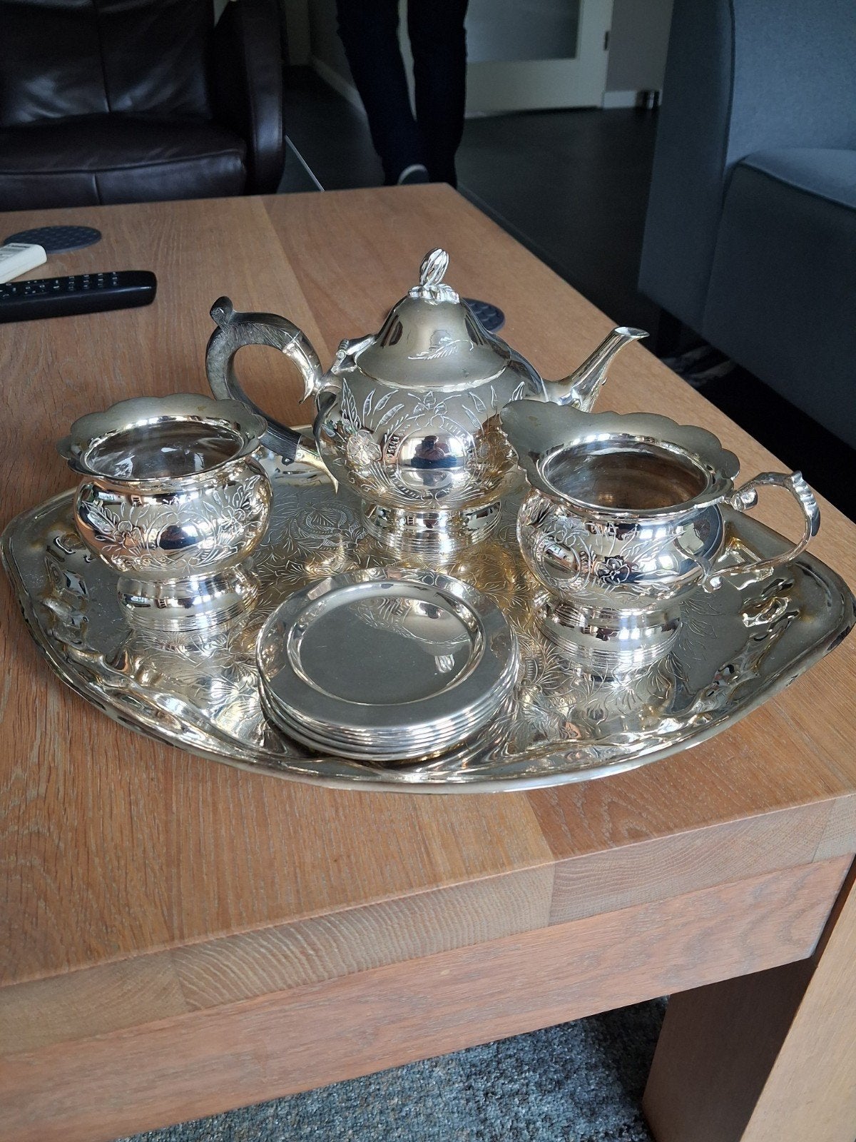 Zilverkleurige theeset met dienblad en suikerpot, Antiek en Kunst, Ophalen of Verzenden