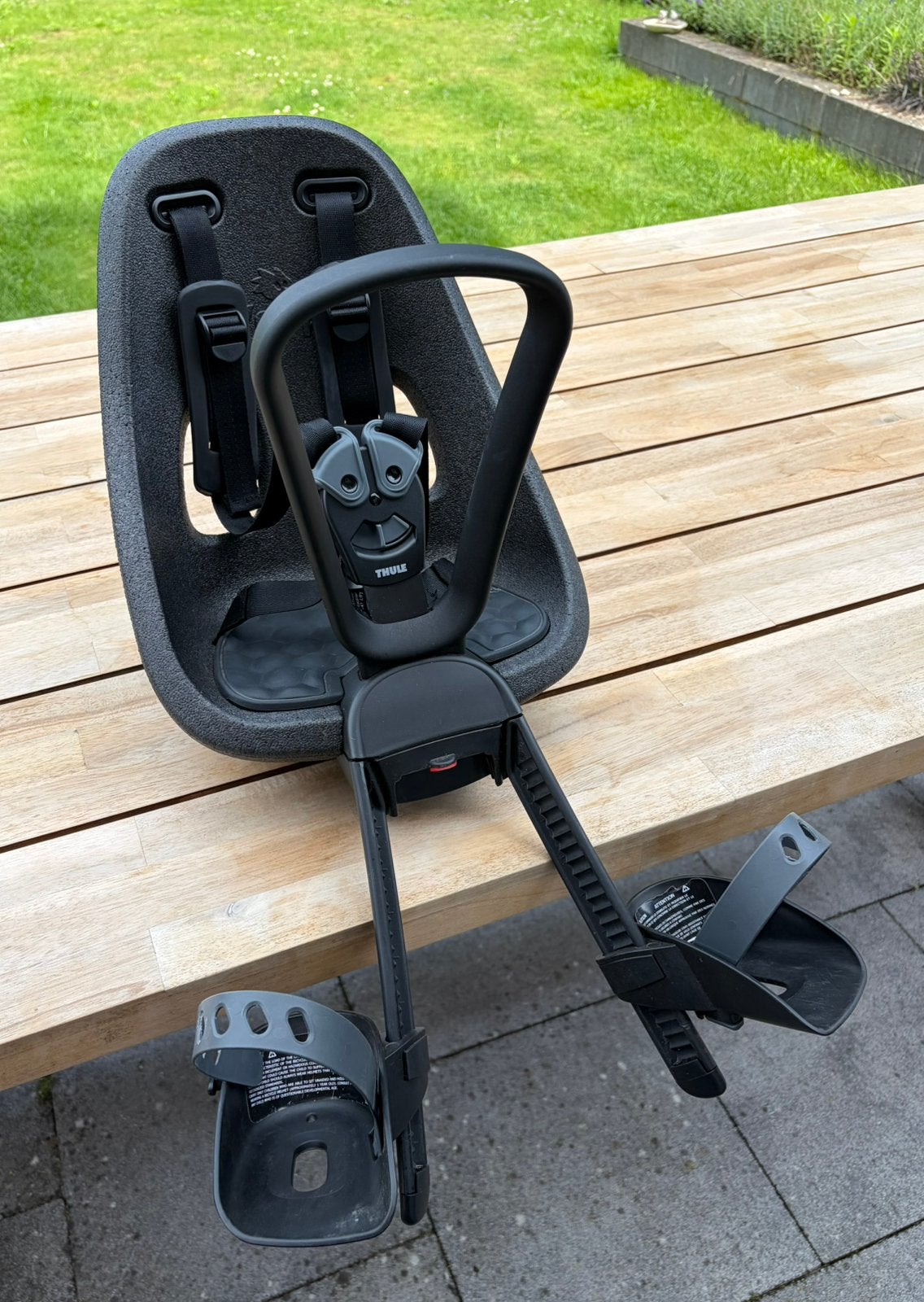 Thule Yepp Nexxt Mini fietsstoeltje (incl. 2e stuur adapter), Ophalen, Zo goed als nieuw