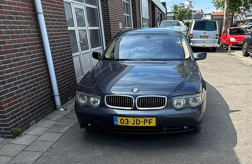 BMW 7-Serie 4.4 745I AUT 2002 Blauw, Automaat, Achterwielaandrijving, Blauw, Particulier