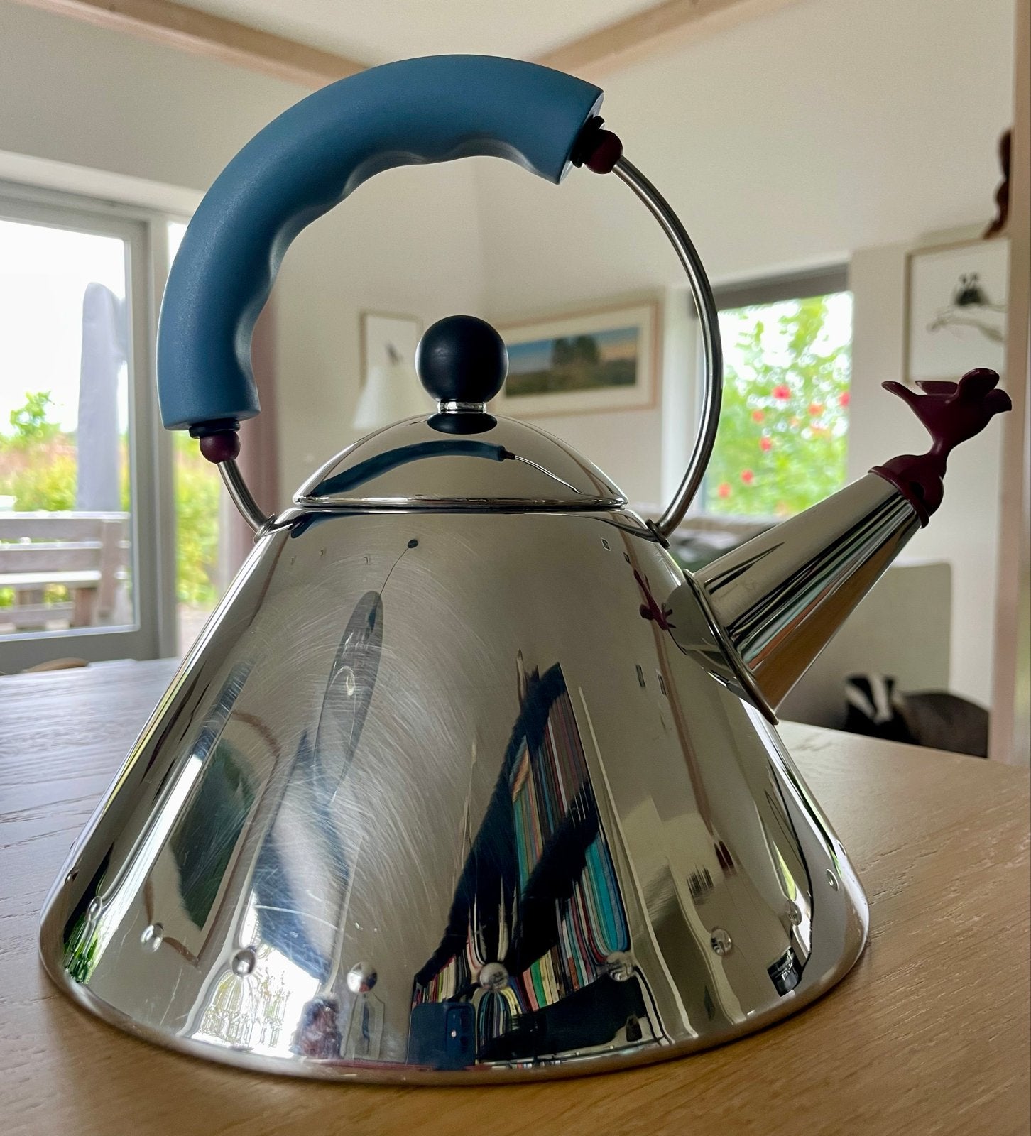 Alessi fluitketel met vogel, RVS, blauw/rood handvat, Gebruikt, Meerkleurig, Ophalen, Theepot/fluitketel