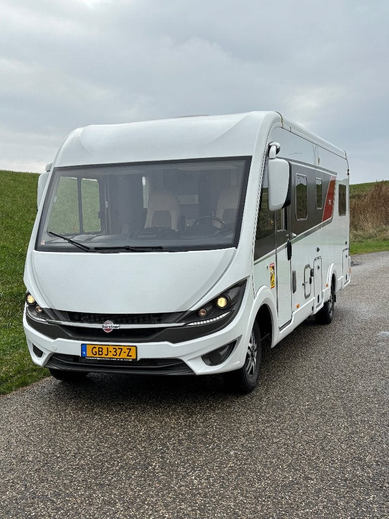 Burstner Ixeo 740 bj 2020 36000km 180pk 9traps Automaat, Afzuigkap, Ringverwarming, Gaslek-detector, Fiat
