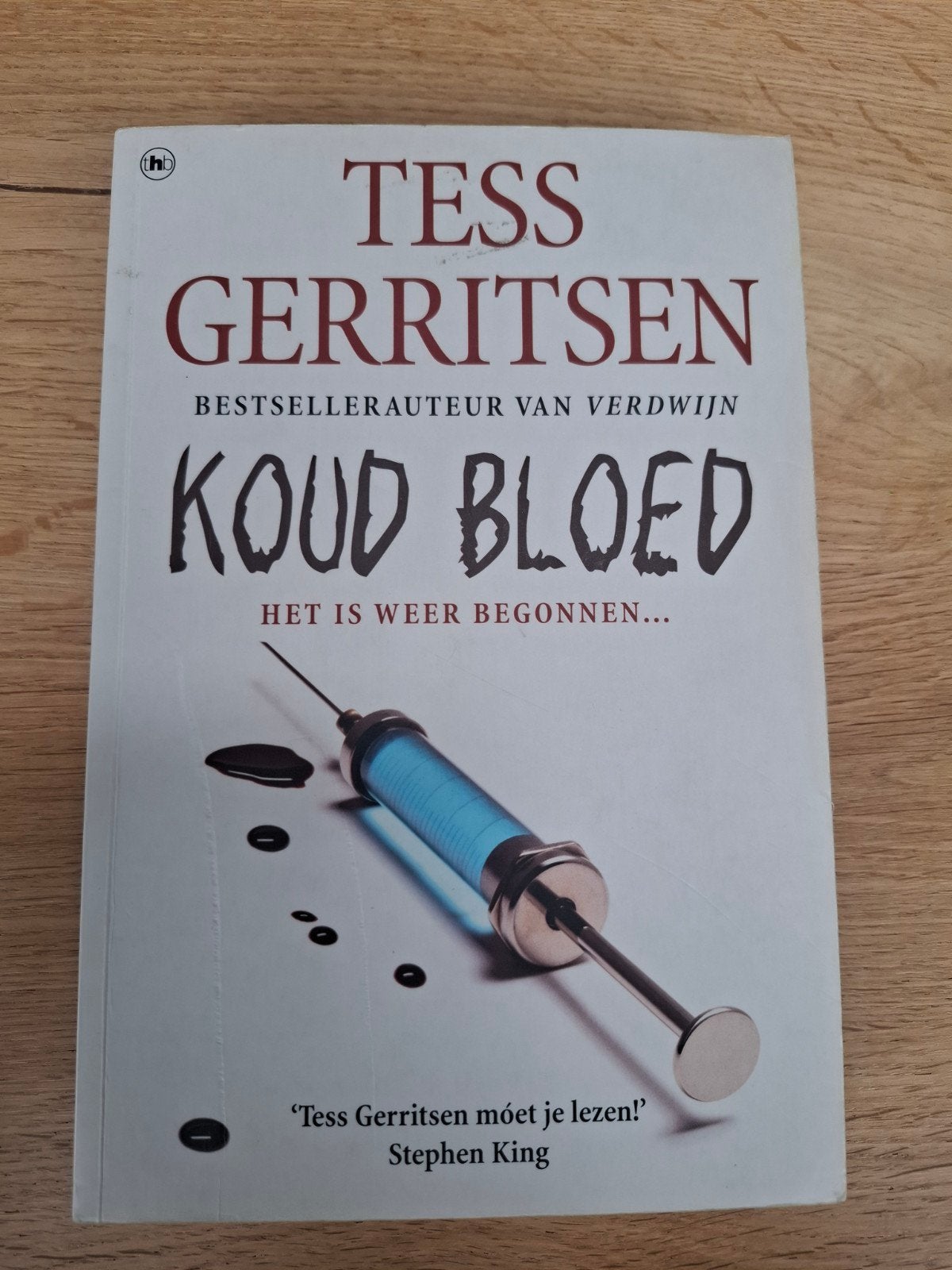 Tess Gerritsen - Koud bloed, Ophalen of Verzenden, Gelezen, Tess Gerritsen