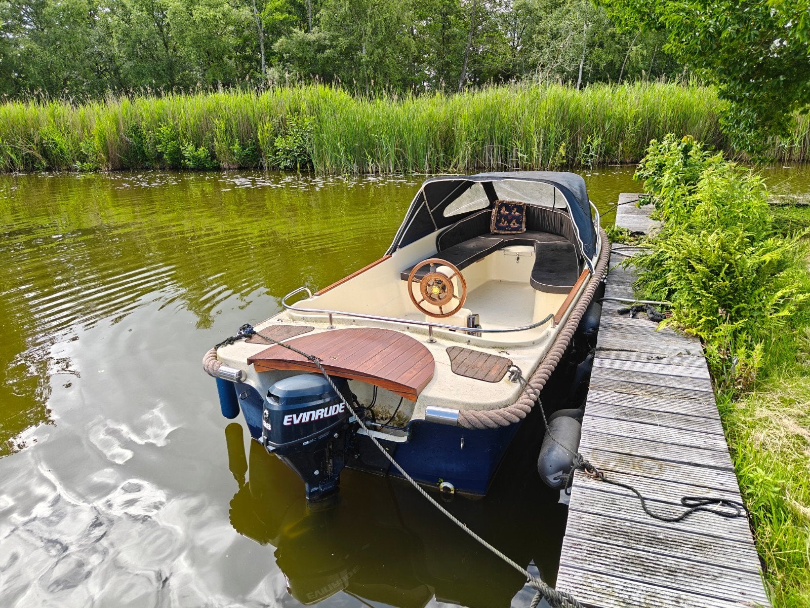 Rhea Elegance 510 Sloep - Gebruikt met complete uitrusting, Overige merken, Gebruikt, Buitenboordmotor, 80 cm