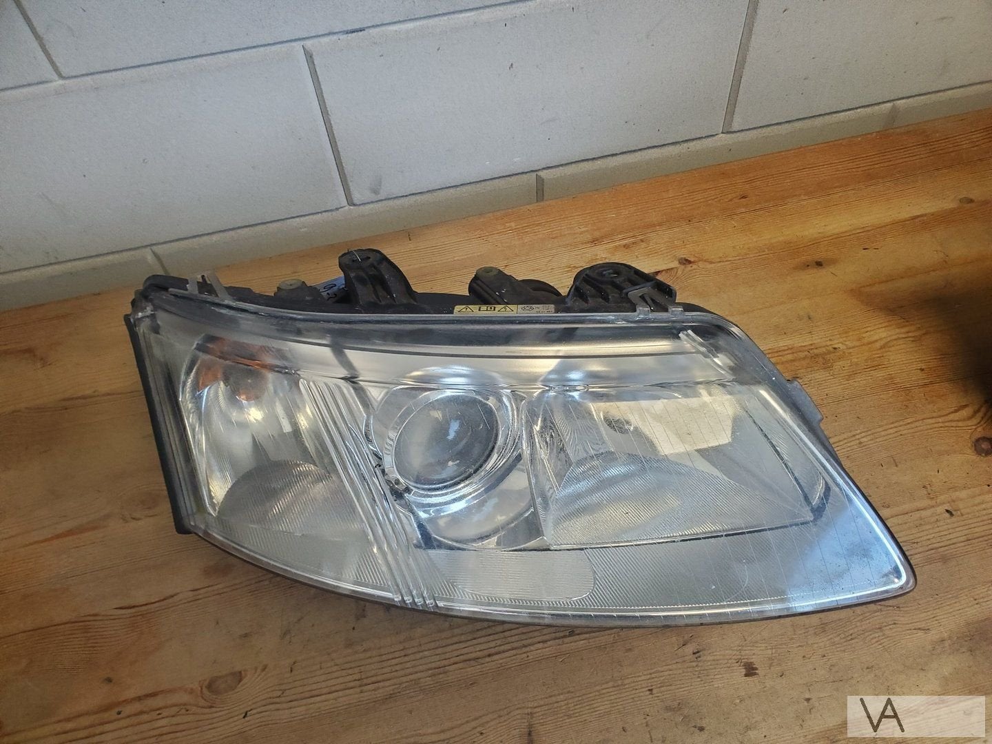 Saab 9-3 93 9 3  2002 - 2007 xenon koplamp rechts €150, Gebruikt, -, -, Ophalen of Verzenden