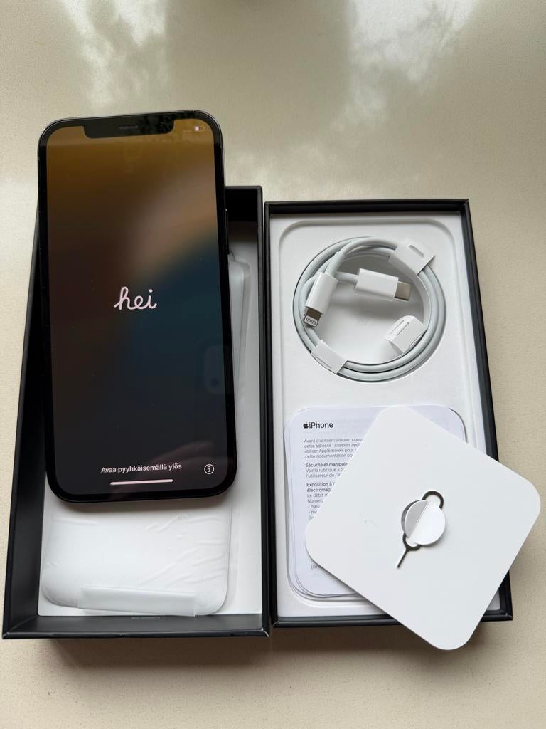 iPhone 12 Pro Pacific Blue 128GB met originele accessoires, Telecommunicatie, Mobiele telefoons | Apple iPhone, Zo goed als nieuw
