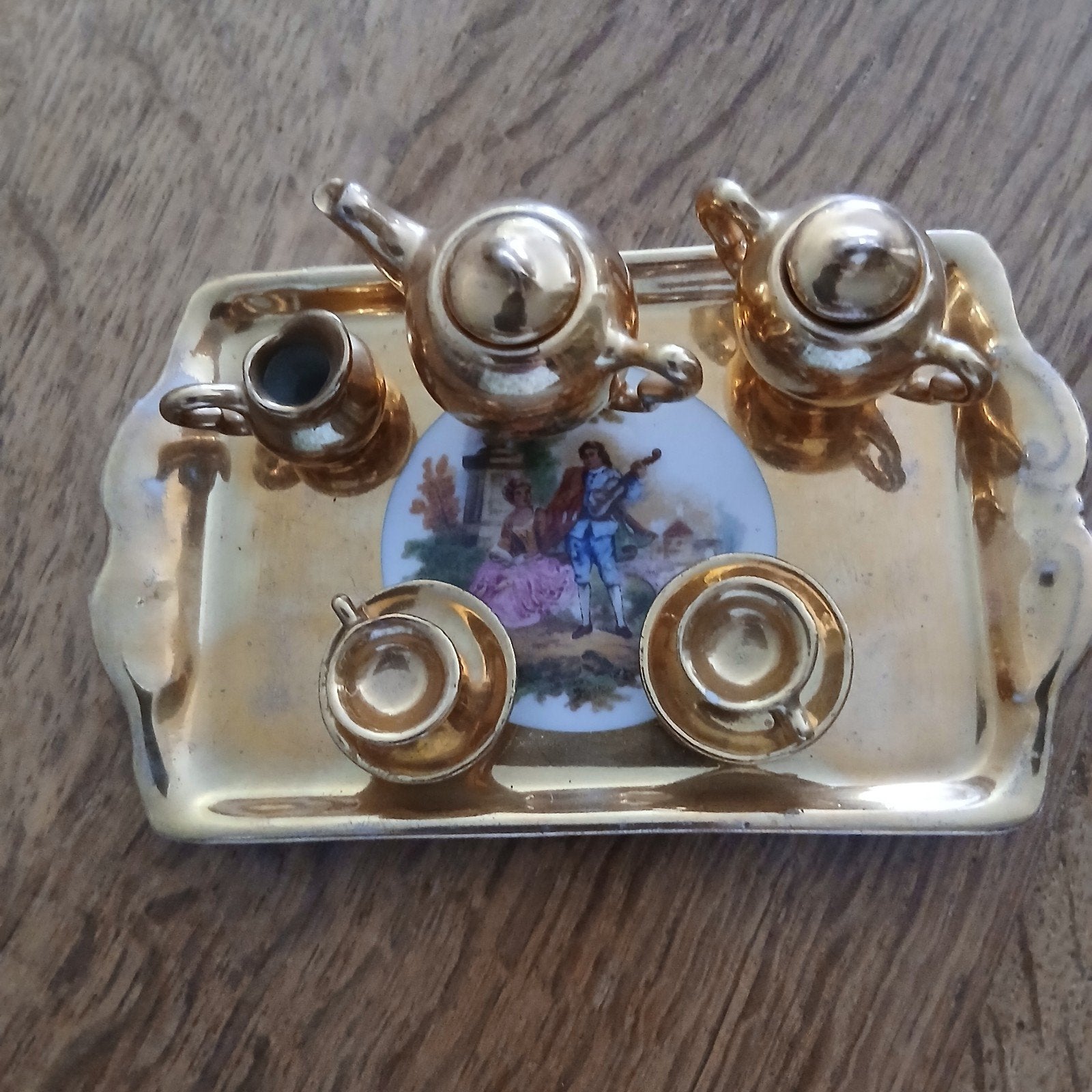 Limoges goud kleurig porselein serviesje, Antiek en Kunst, Ophalen of Verzenden