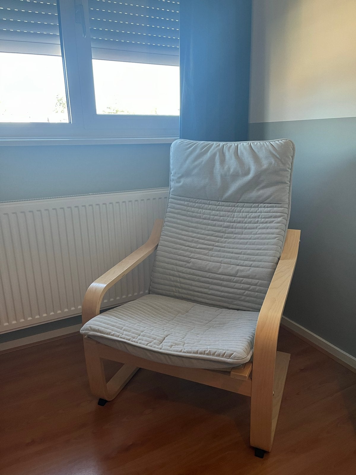 IKEA Poäng fauteuil met lichtgrijze kussens, Huis en Inrichting, Ophalen, Gebruikt, Hout, Eén