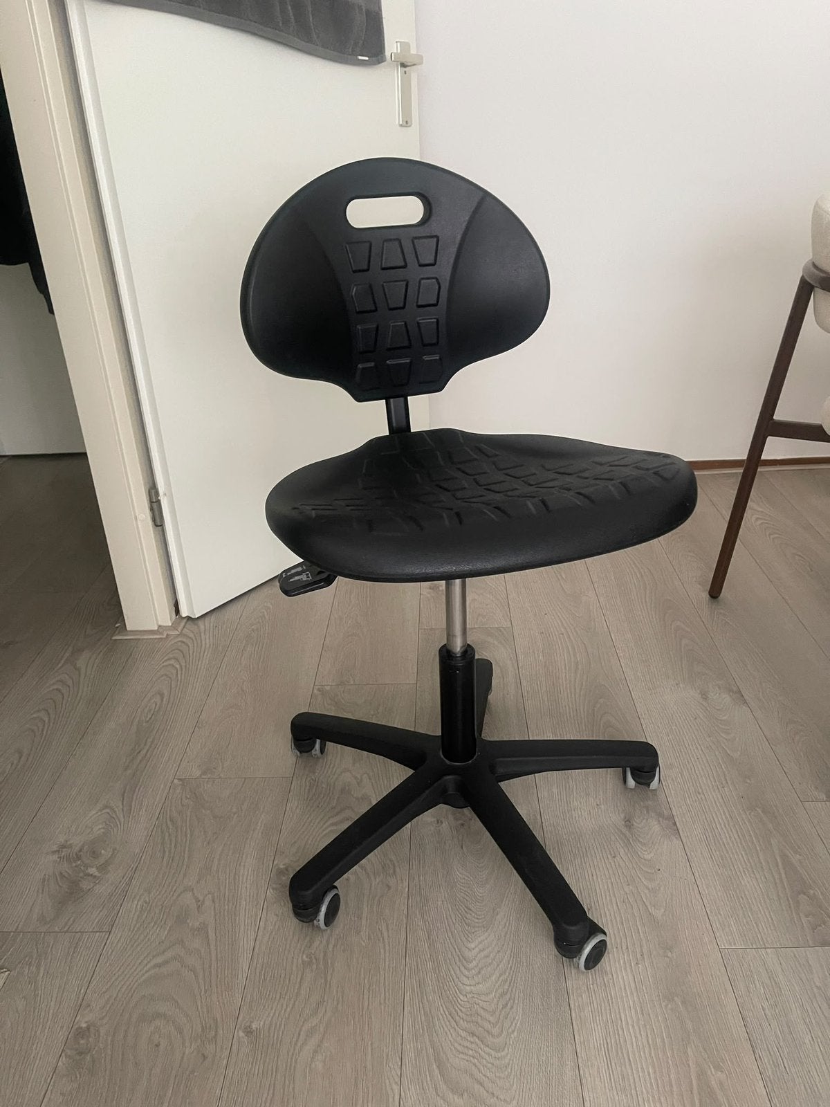 Rodachair ergonomische werkstoel / bureaustoel, Huis en Inrichting, Ophalen, Zwart, Zo goed als nieuw, Bureaustoel