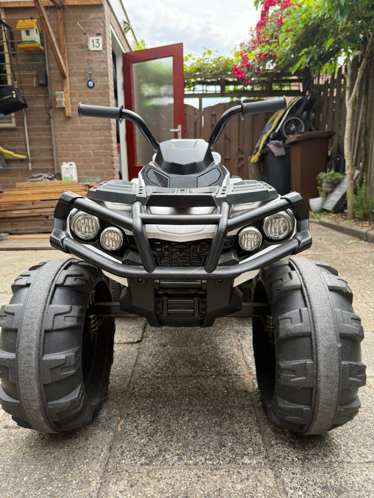 Elektrische Kinderquad 12V Wit (nieuwe accu), Kinderen en Baby's, Speelgoed | Buiten | Skelters, Ophalen, Zo goed als nieuw, Overige merken