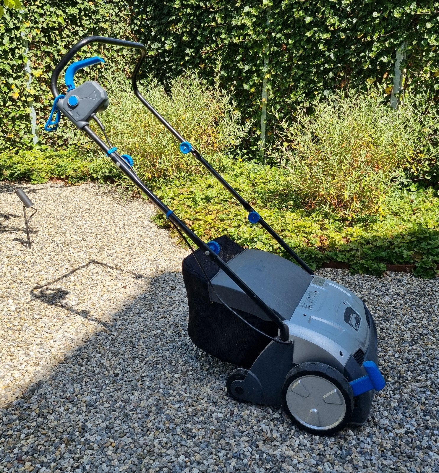 Elektrische verticuteermachine met opvangzak, Ophalen, Cirkelmaaier, Elektrische grasmaaier, Onbekend