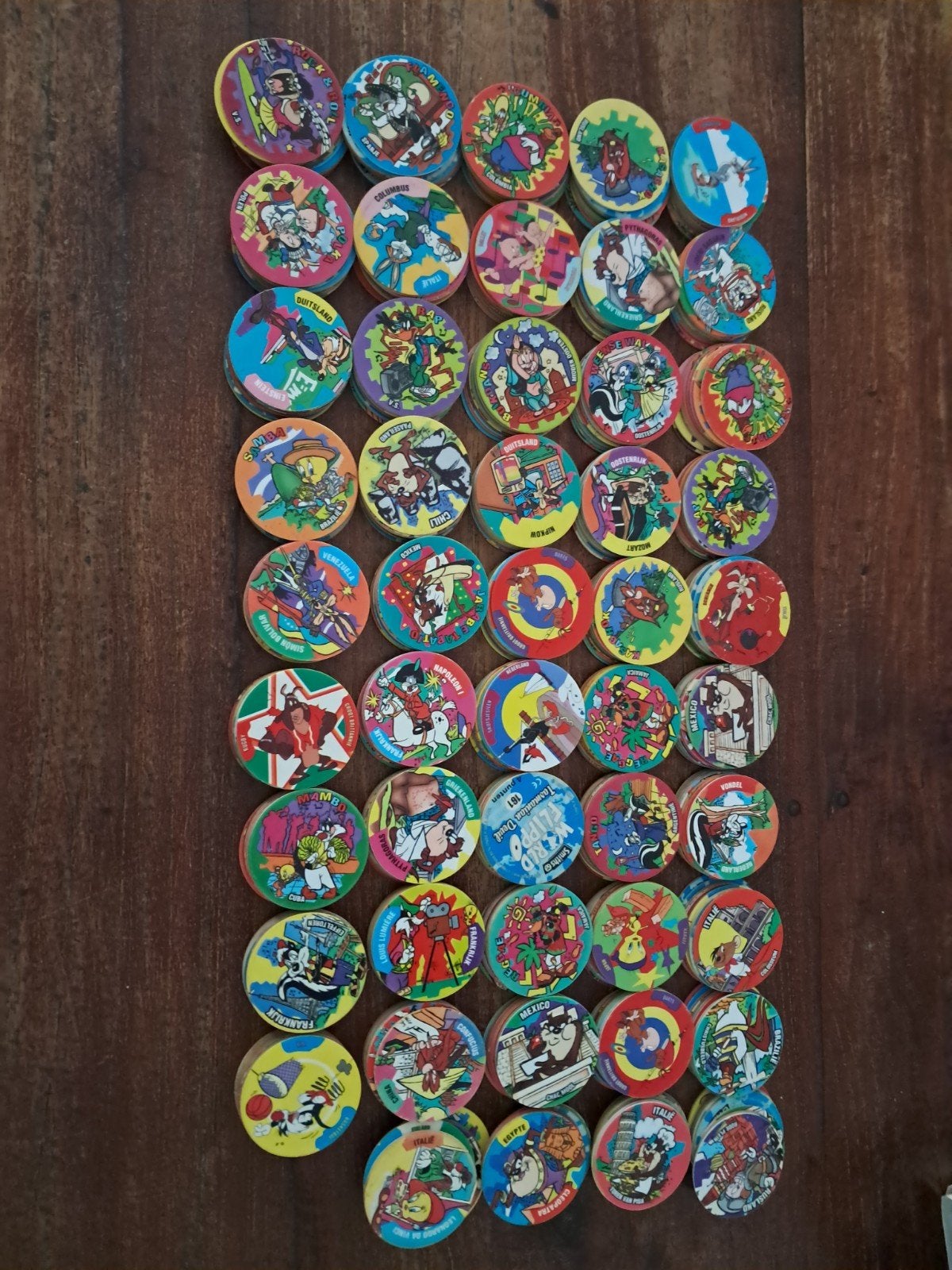 496 Flippo's: World Flippo's., Verzamelen, Flippo's, Ophalen of Verzenden, World, Losse flippo's