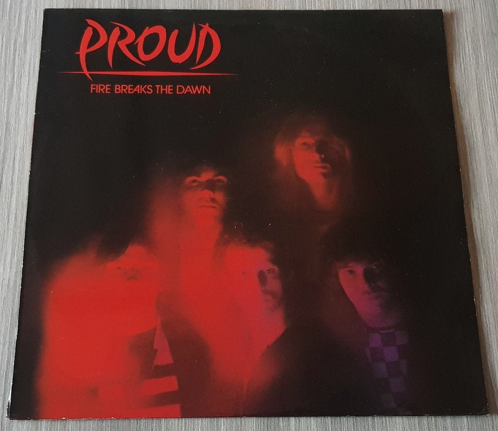 LP Proud - Fire Breaks The Dawn,Orig.Swe.Press.[80's Metal], Beschermende buitenhoes, Ophalen of Verzenden, Zo goed als nieuw