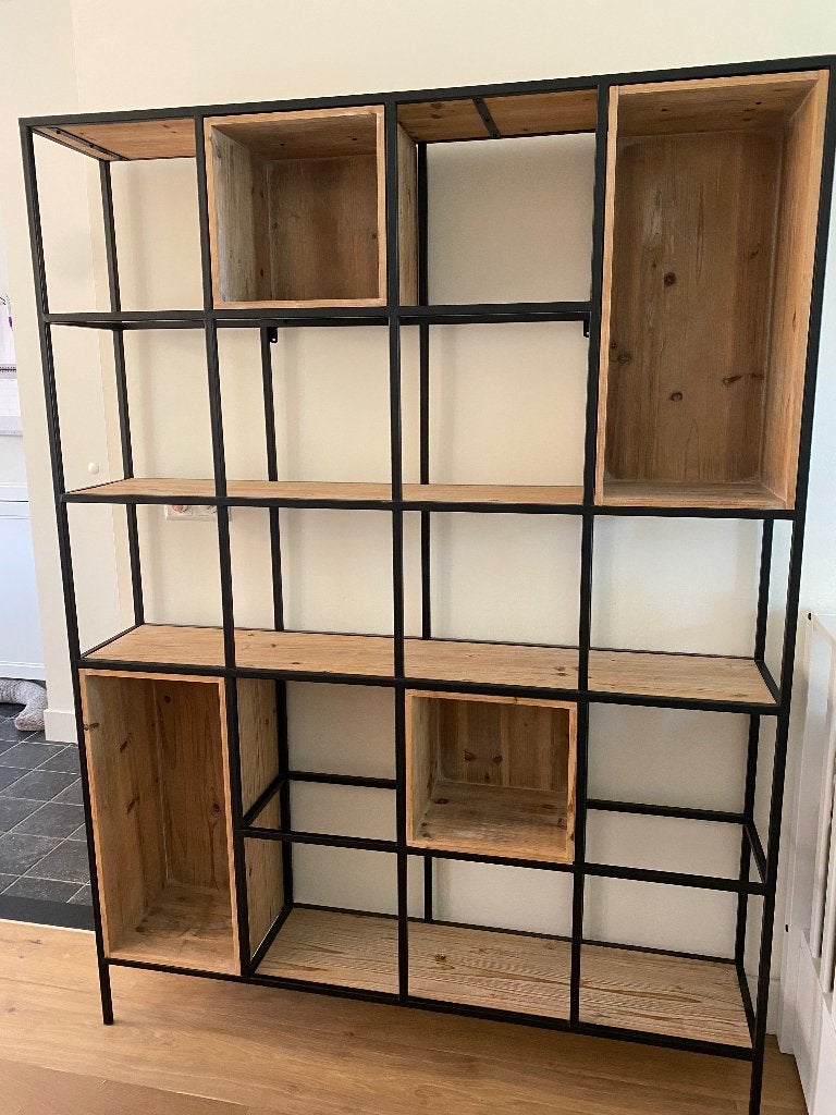 Vakkenkast industrieel, Met plank(en), 100 tot 150 cm, Zo goed als nieuw, 25 tot 50 cm