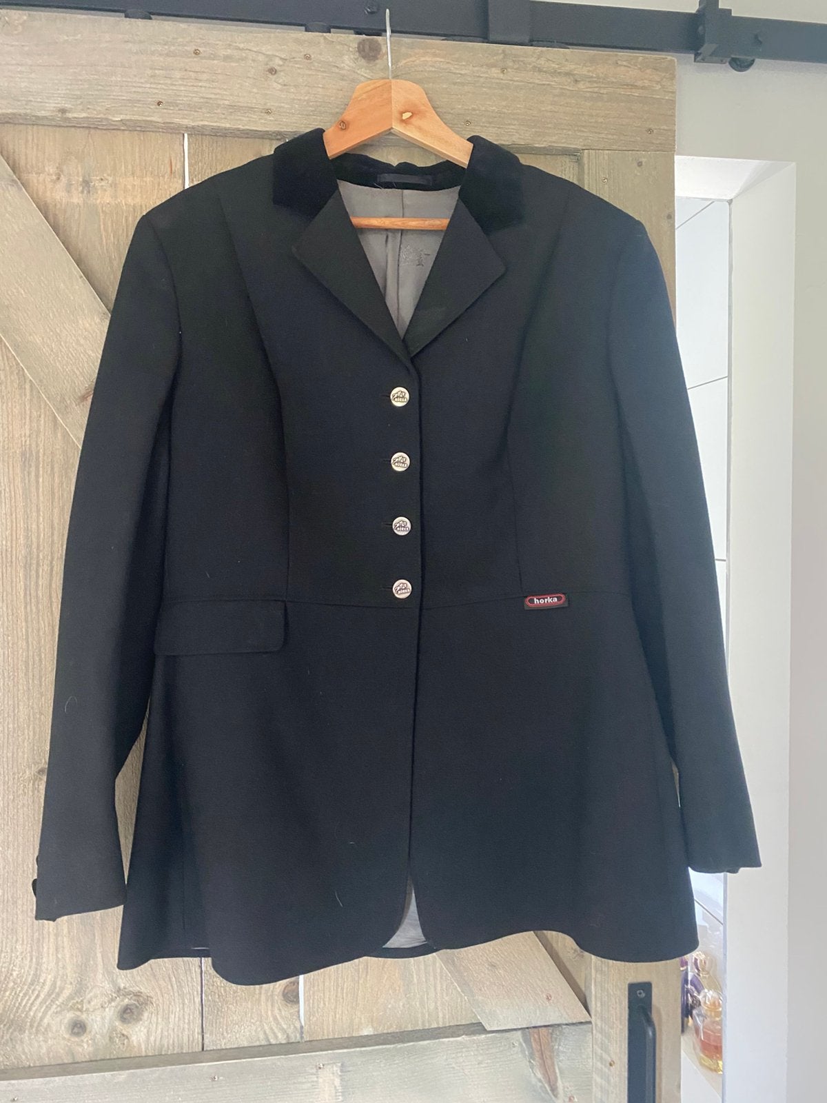Wedstrijdjas nieuwstaat, Dieren en Toebehoren, Paardrijkleding, Ophalen, Zwart, Dames, Bovenkleding