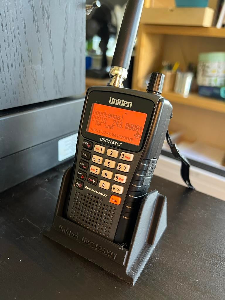 Tafel houder of case voor portofoon of scanner radio, Telecommunicatie, Scanners, Ophalen of Verzenden, Nieuw, 500 kanalen of meer